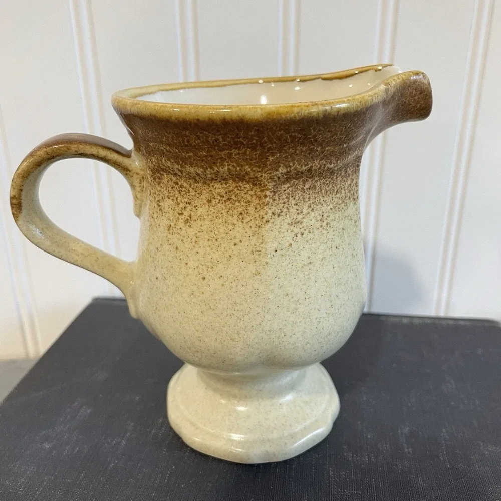 Mikasa E8000 Terra Stone Creamer‎ Pitcher Speckled Brown Drip Glaze Japan MCM